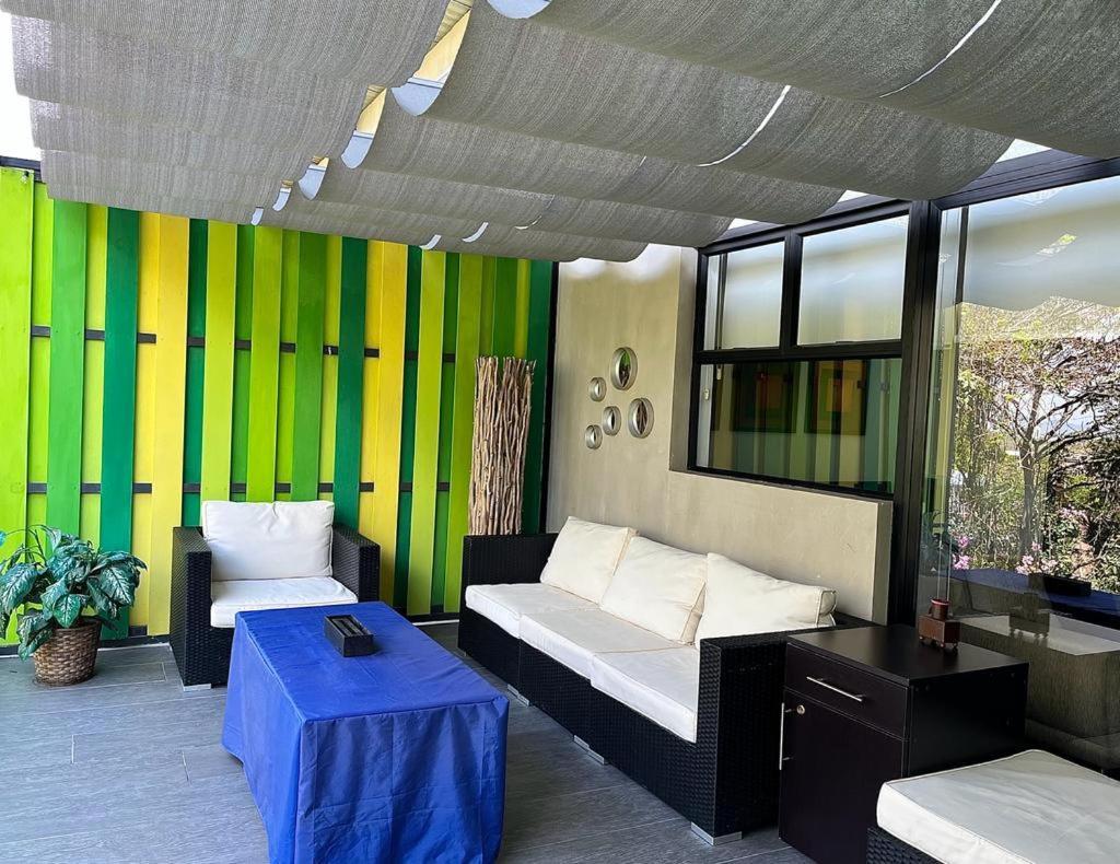 Bee Suites Santa Ana Santa Ana (San Jose) Exterior foto